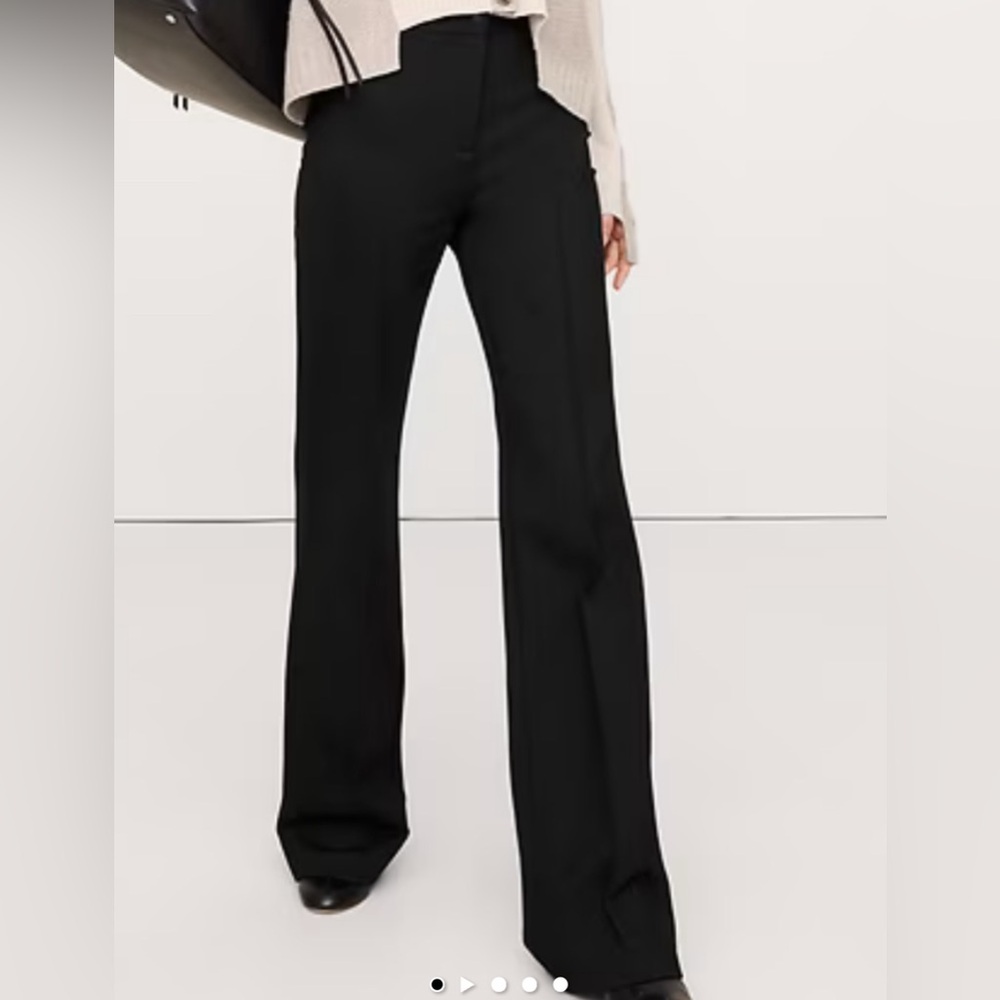 Banana Republic Black Bootcut Pants Size 8. NWT